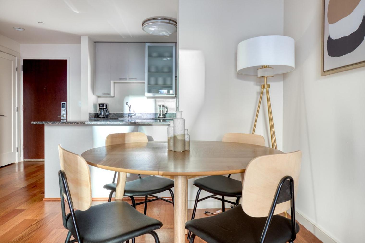 North Station 2br W Wd Gym Nr Td Garden Bos-812