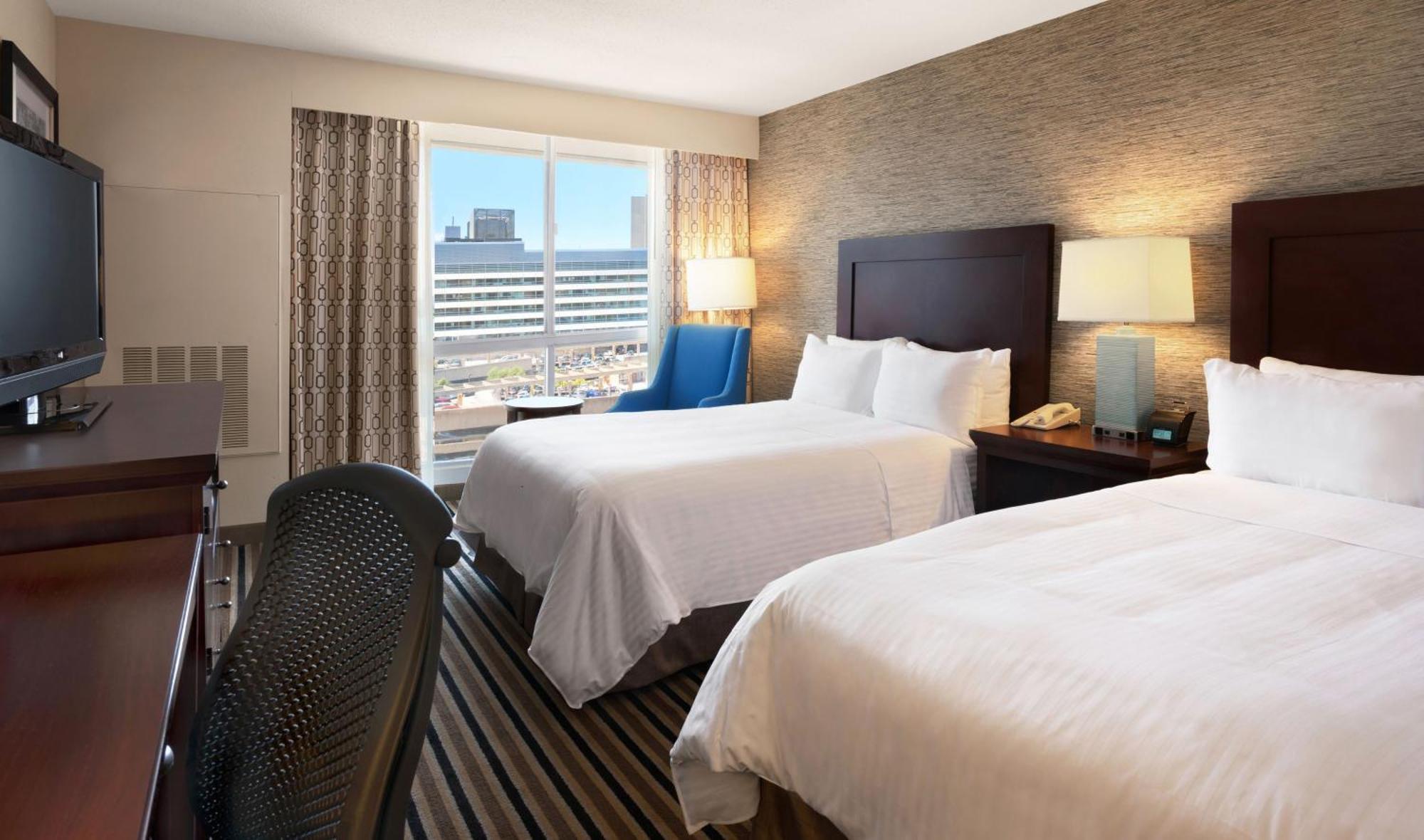Hotel Wyndham Beacon Hill 4*