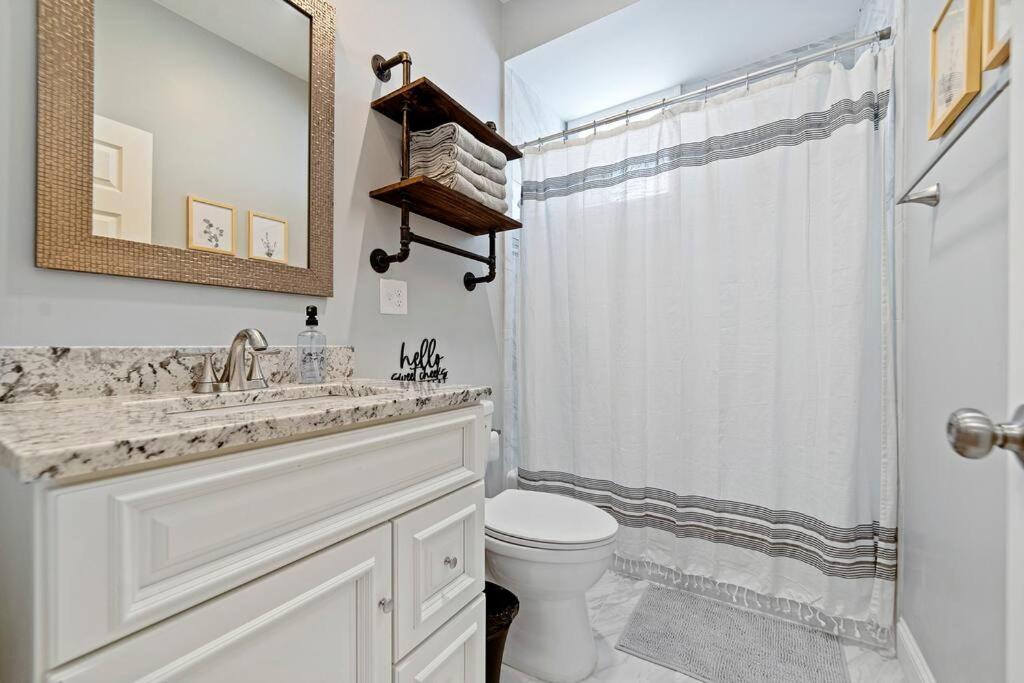 Appartement Modern Steps From Zoo & Golf Course Boston