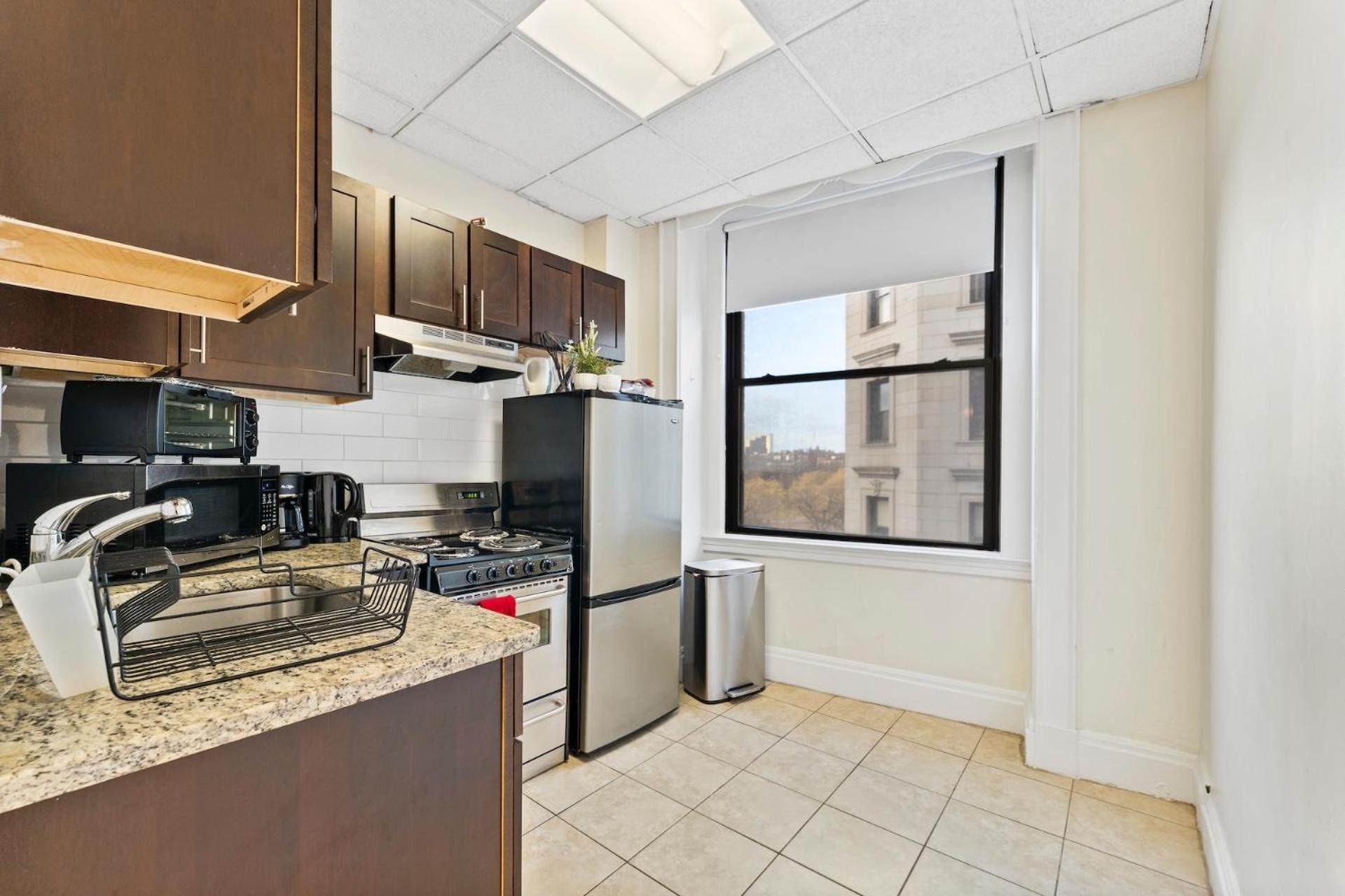 Furnished In Downtown *