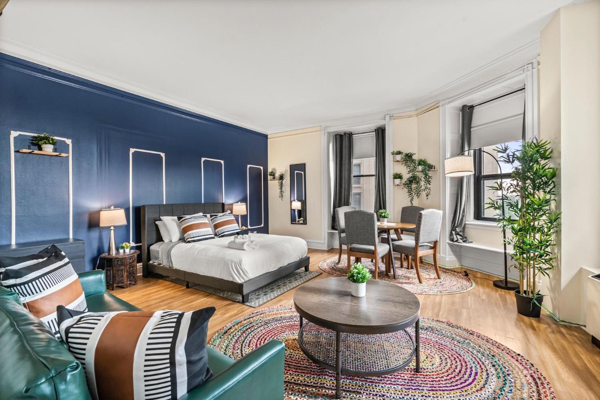 Furnished In Downtown Apartment *