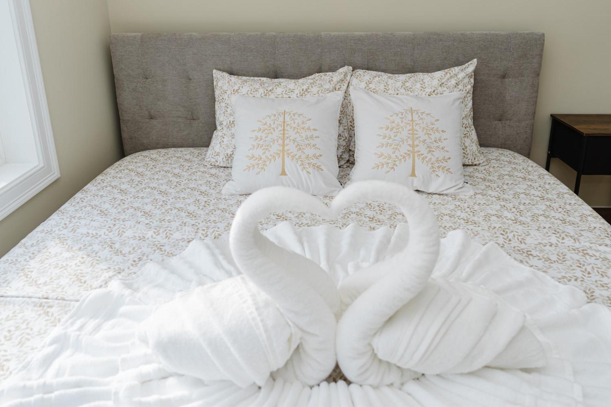 Apartment 60-3 3br - Sleek Near Franklin Park