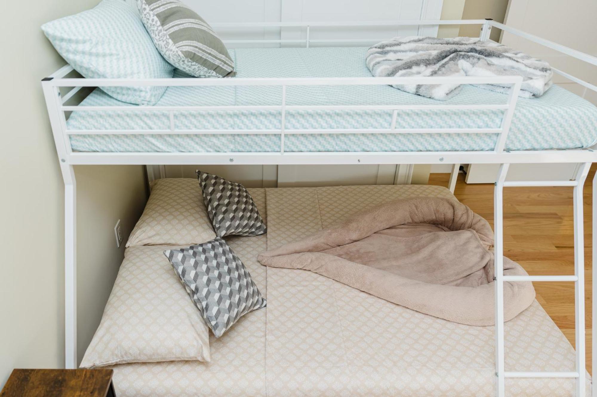 Apartment 60-3 3br - Sleek Near Franklin Park Boston