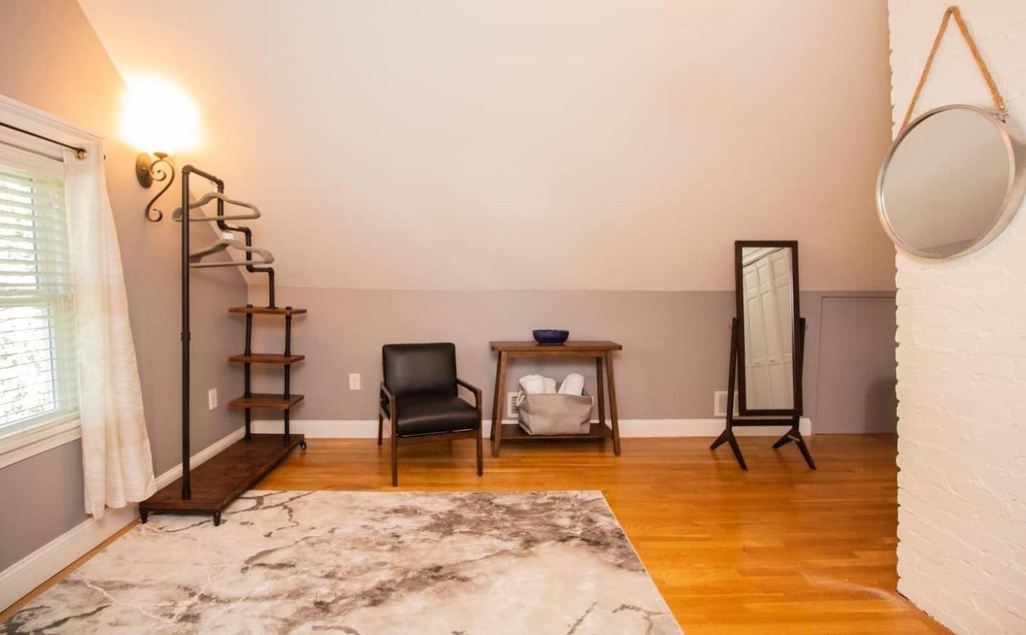 Pristine 1bed In Savin Hill * Boston