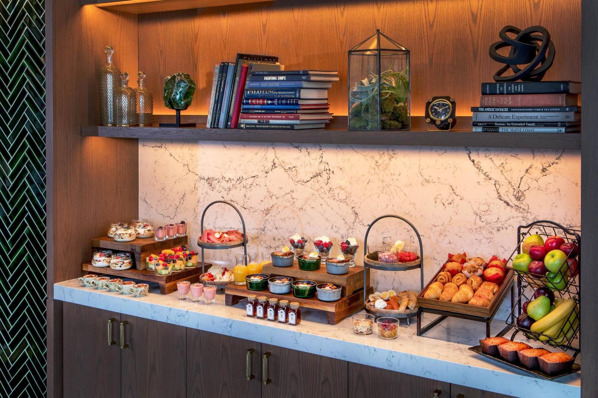 Renaissance Seaport District Hotel