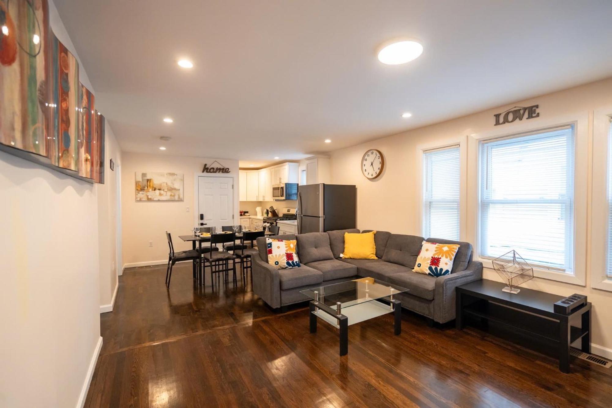 30-1 4br - Comfortable Near Mbta Apartment *