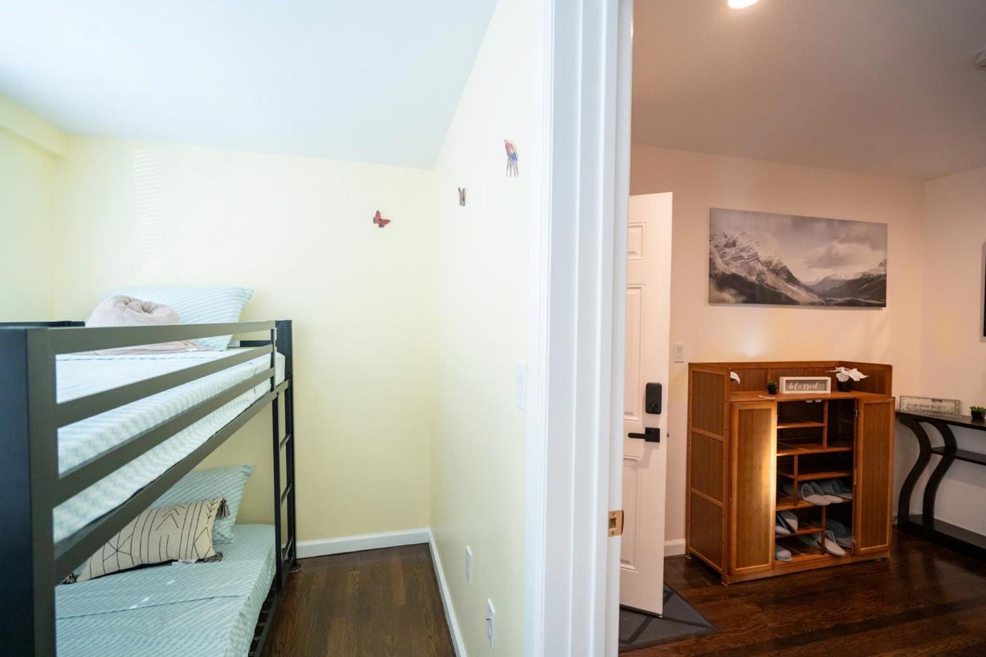 30-1 4br - Comfortable Near Mbta Apartment
