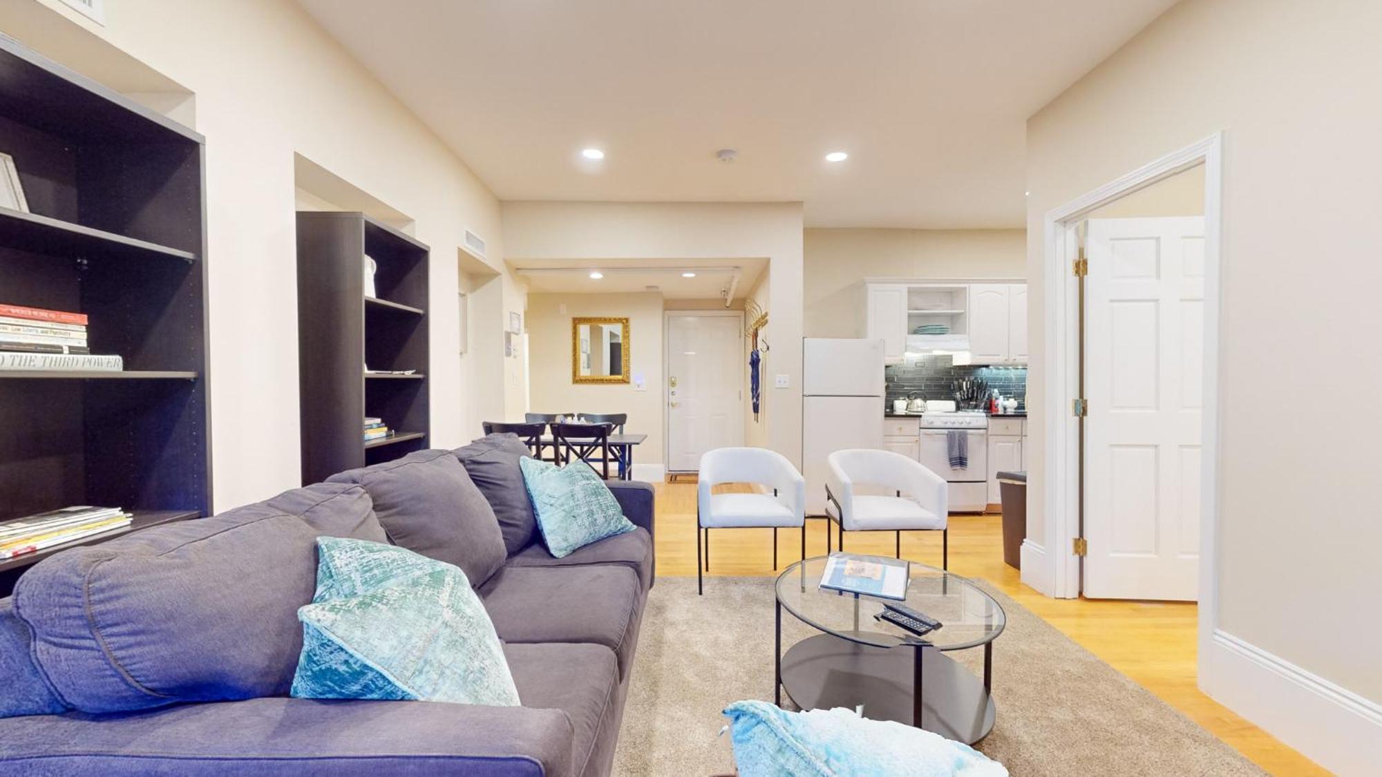 Newly Renovated 2-bed, Back Bay Near Mgh, Bu, Mit Apartamento