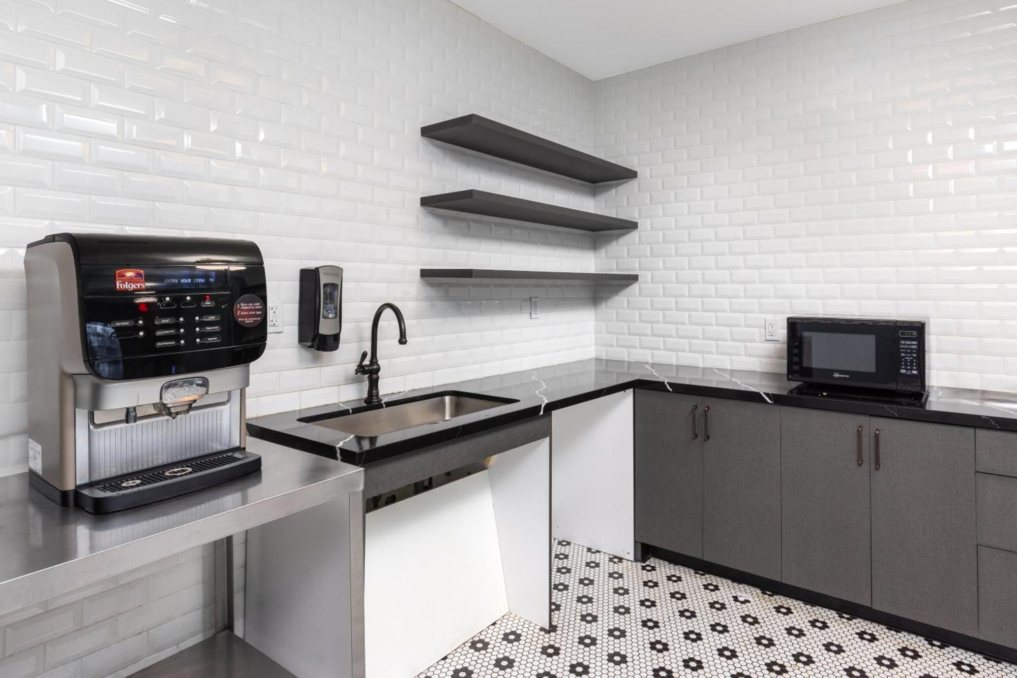 Copley Square Hotel, A Found 4*