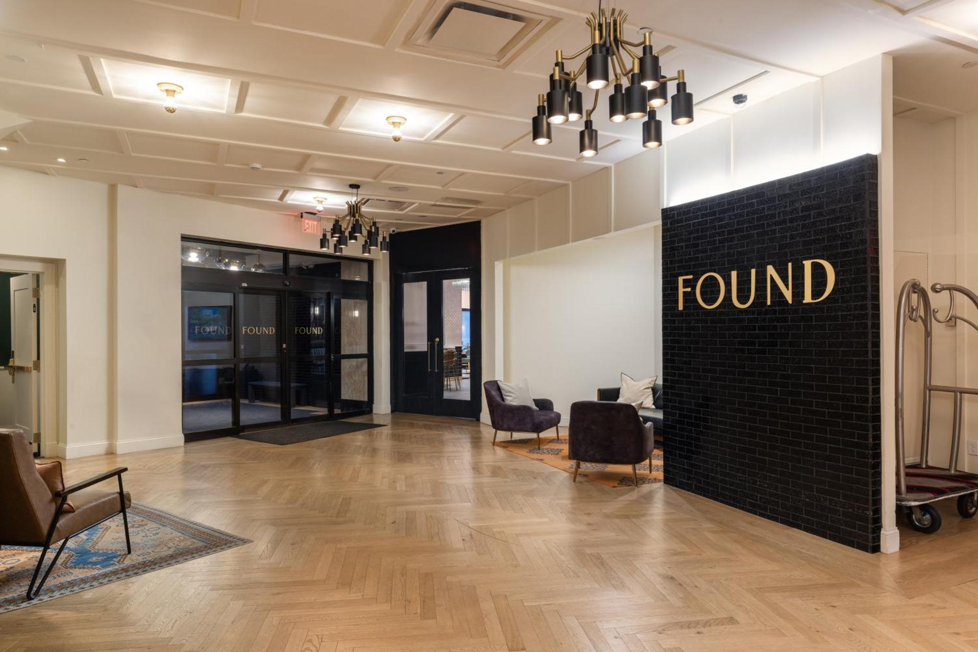 Copley Square Hotel, A Found Boston