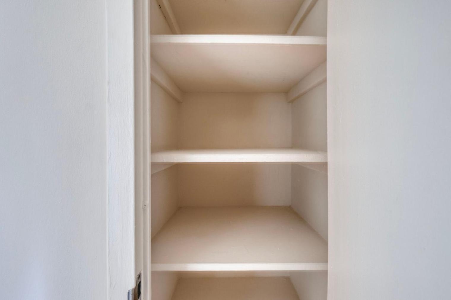 Back Bay 1br W Gym Nr Copley T Bos-875 Apartment Boston