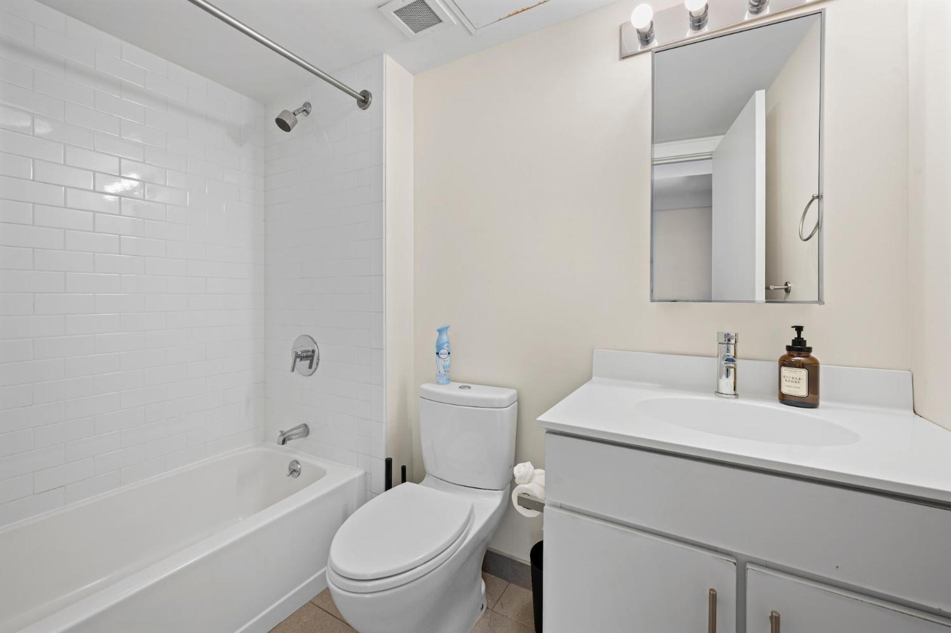 Furnished In Downtown Apartamento