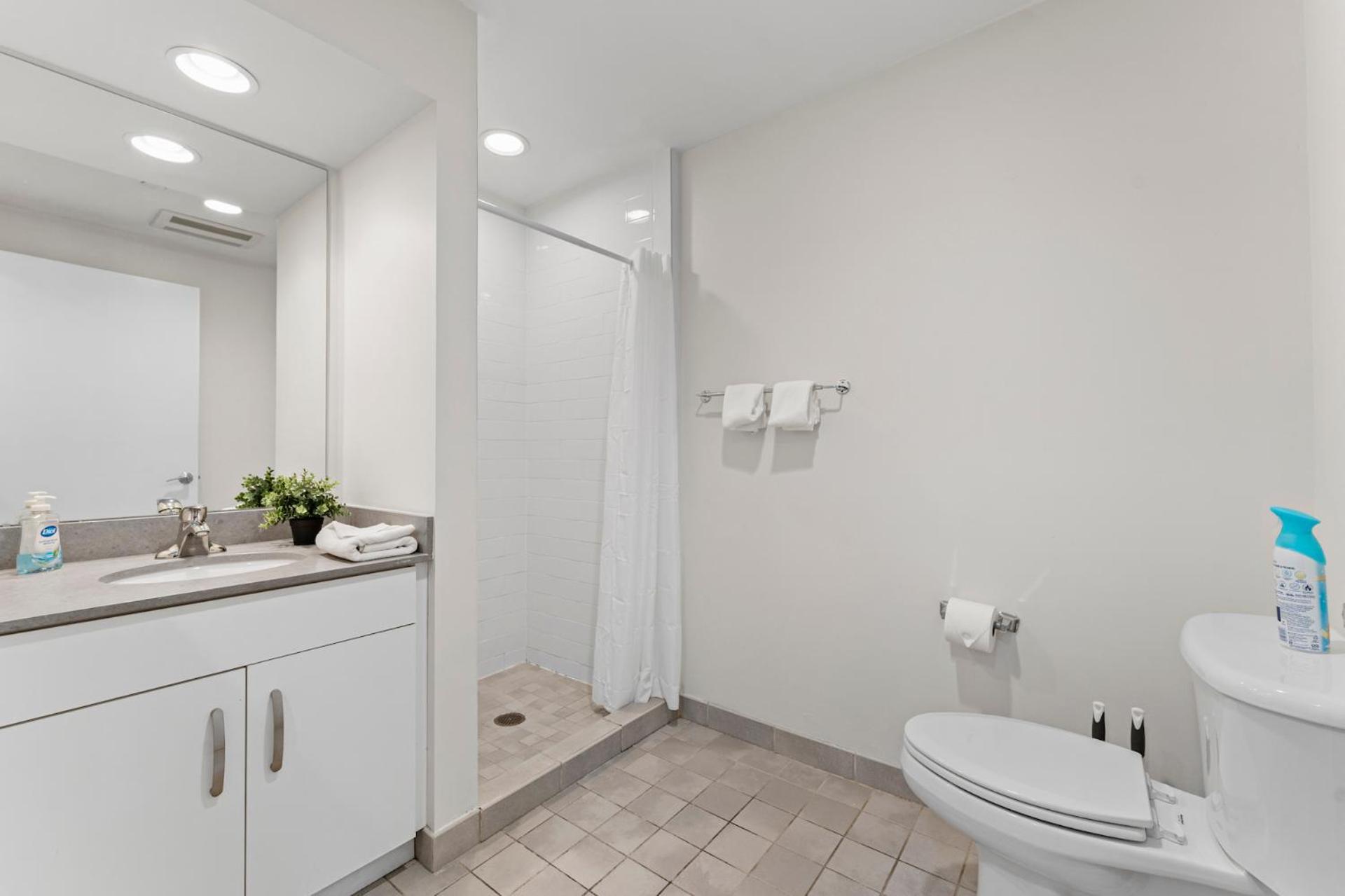 Beautiful 2br In Southend Appartement