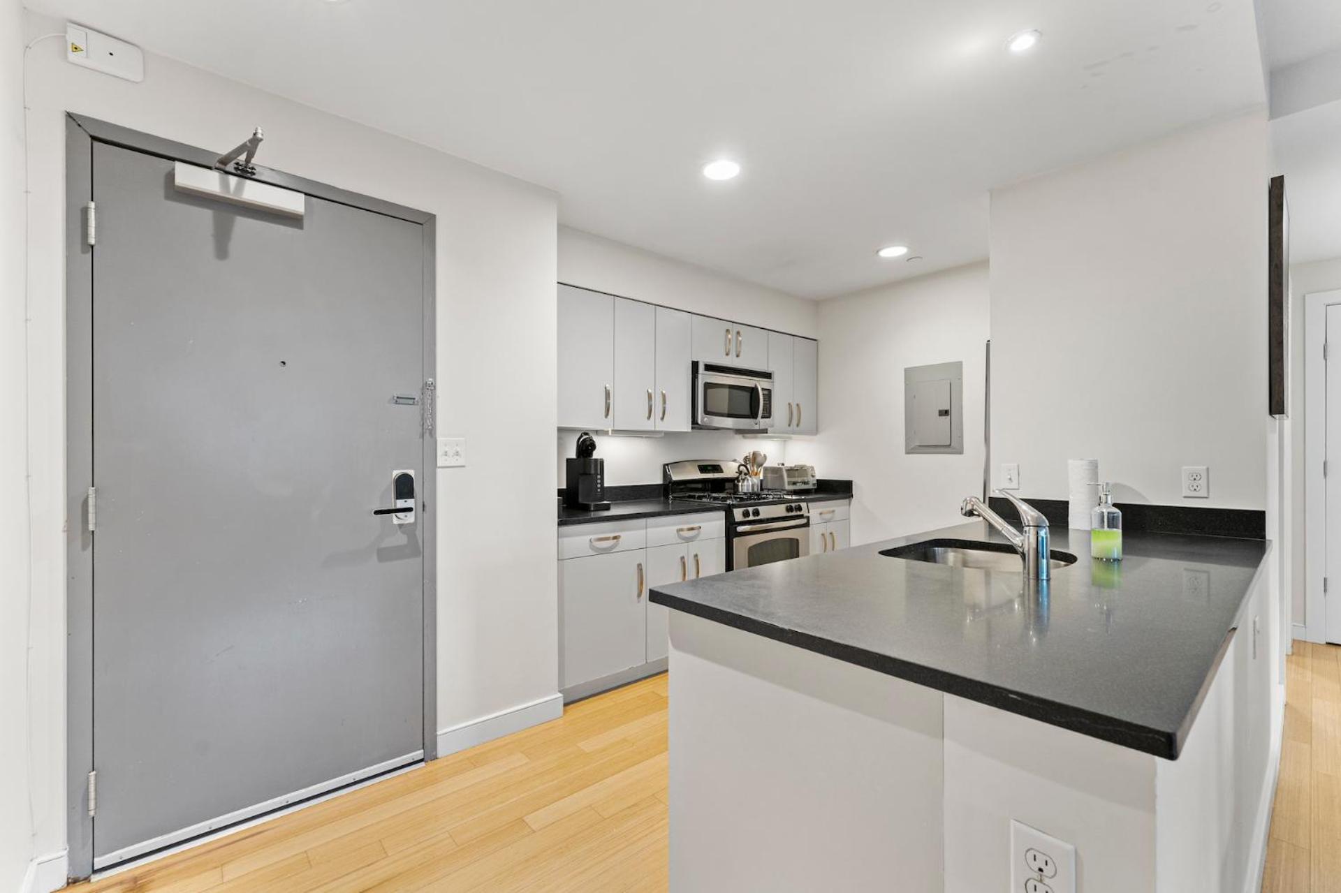 Beautiful 2br In Southend