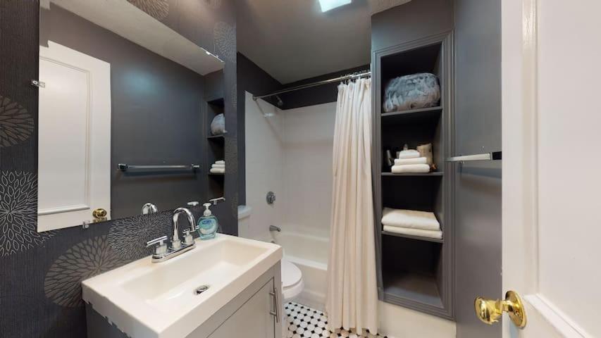 Premier Bay Village Apart-hotel