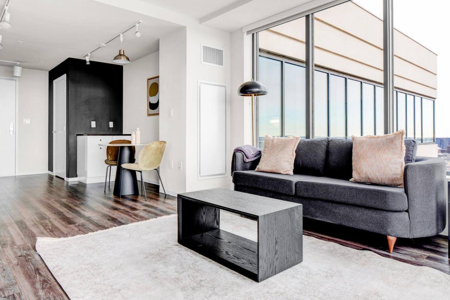 Downtown 1br W Luxury Amenities Rooftop Views Bos-505 *