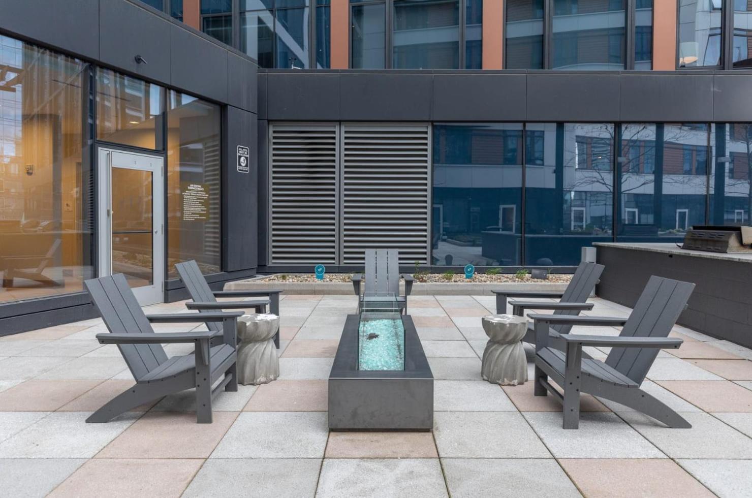 Bright Downtown With Gym - Via-519 Apartamento *