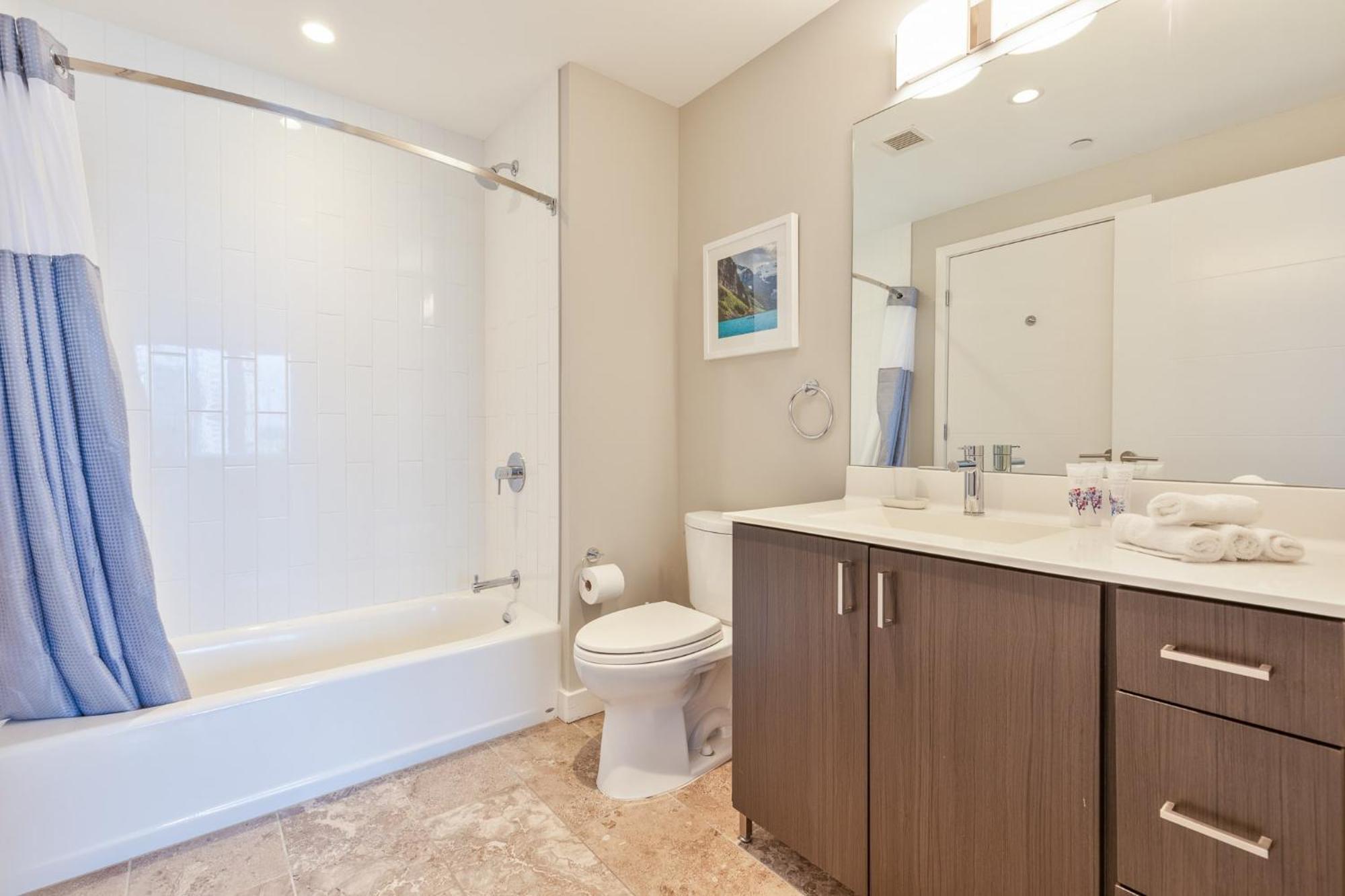 Apartamento Bright Downtown With Gym - Via-519 *