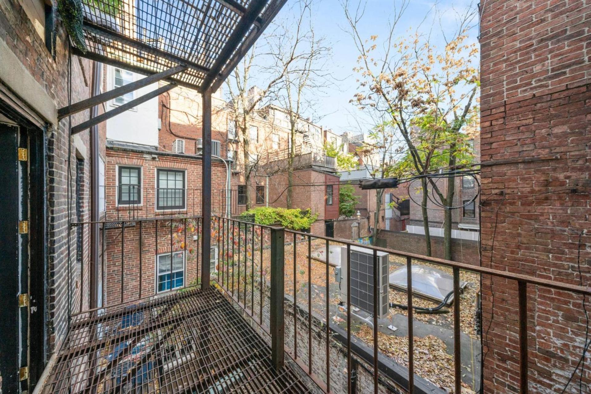 102 Revere Street, Unit 2 Beacon Hill * Boston
