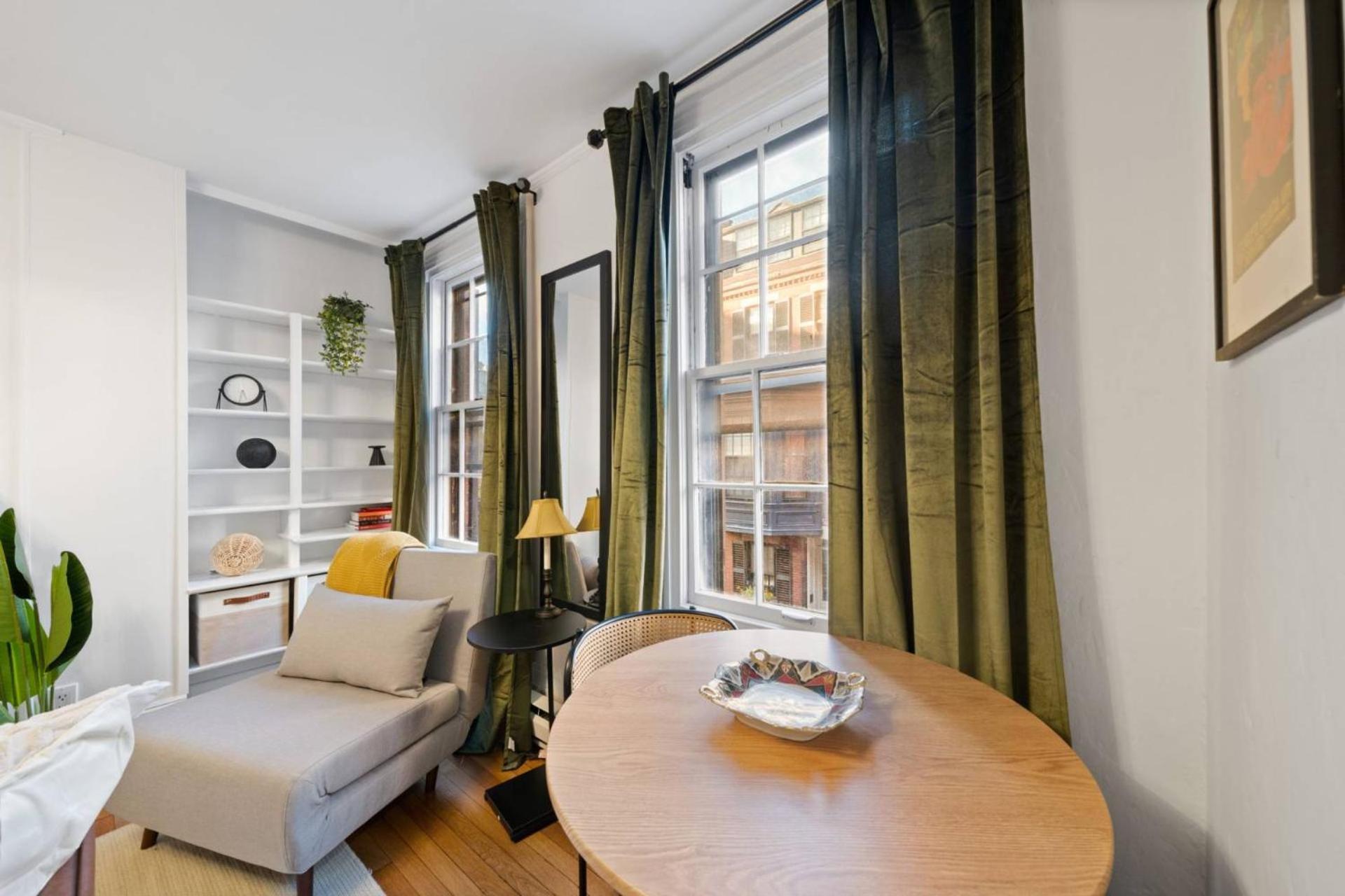 102 Revere Street, Unit 2 Beacon Hill Holiday home Boston