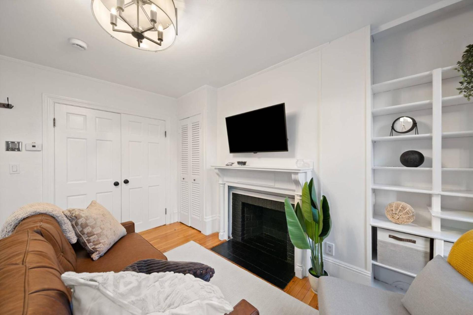 102 Revere Street, Unit 2 Beacon Hill *