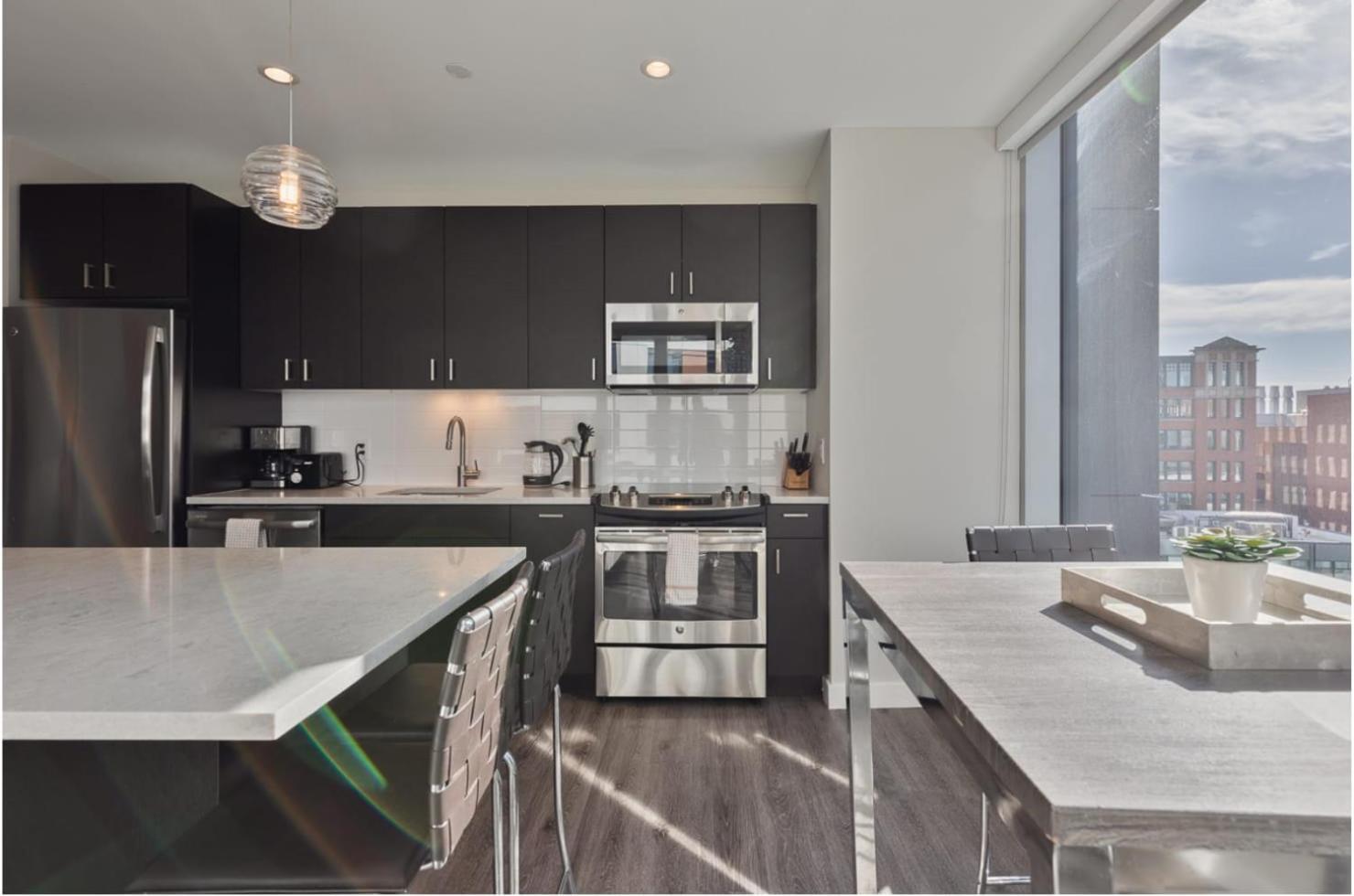 Modern In Seaport With Gym Apartment Boston