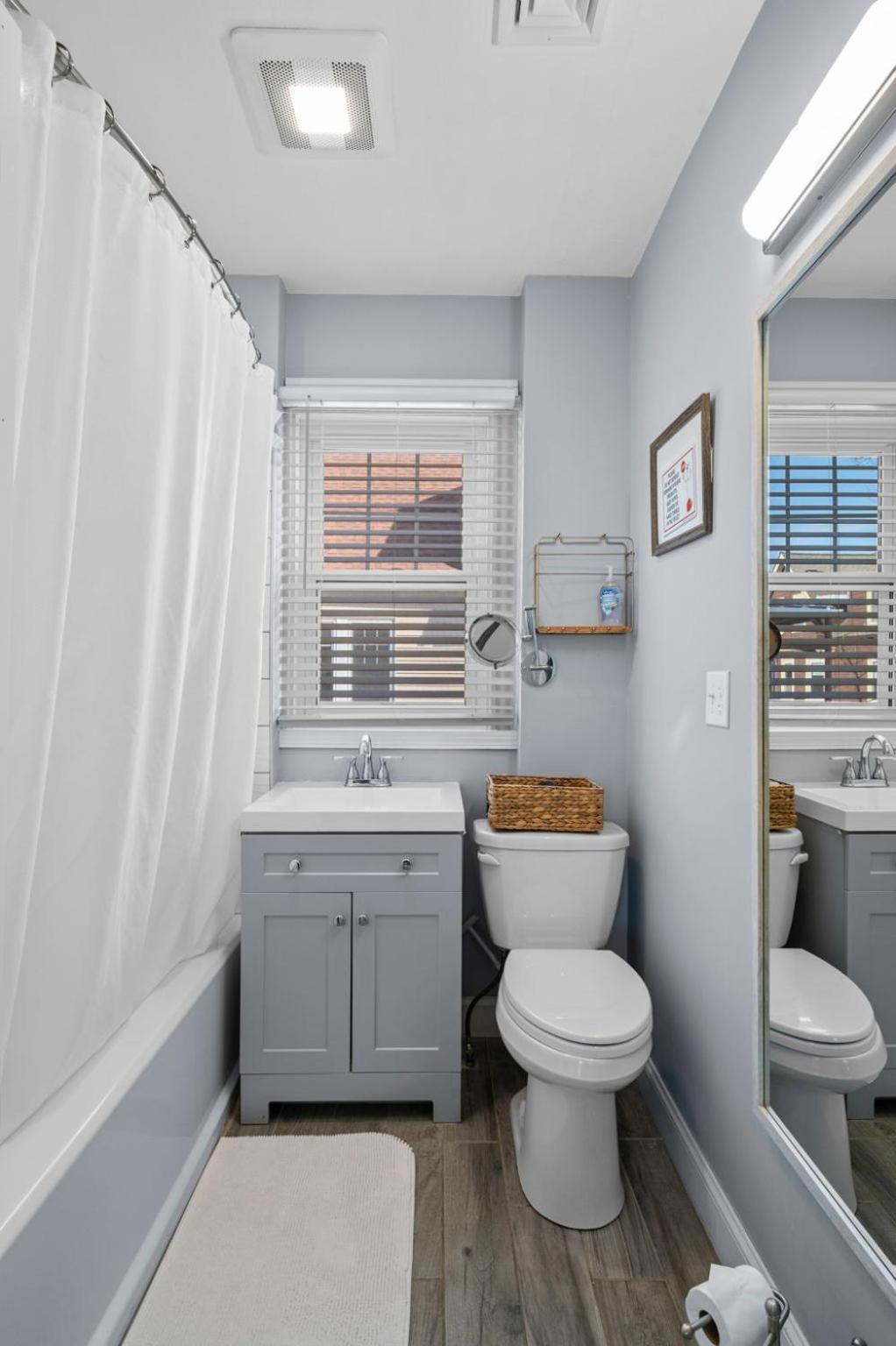 Apartment Roslindale Village *