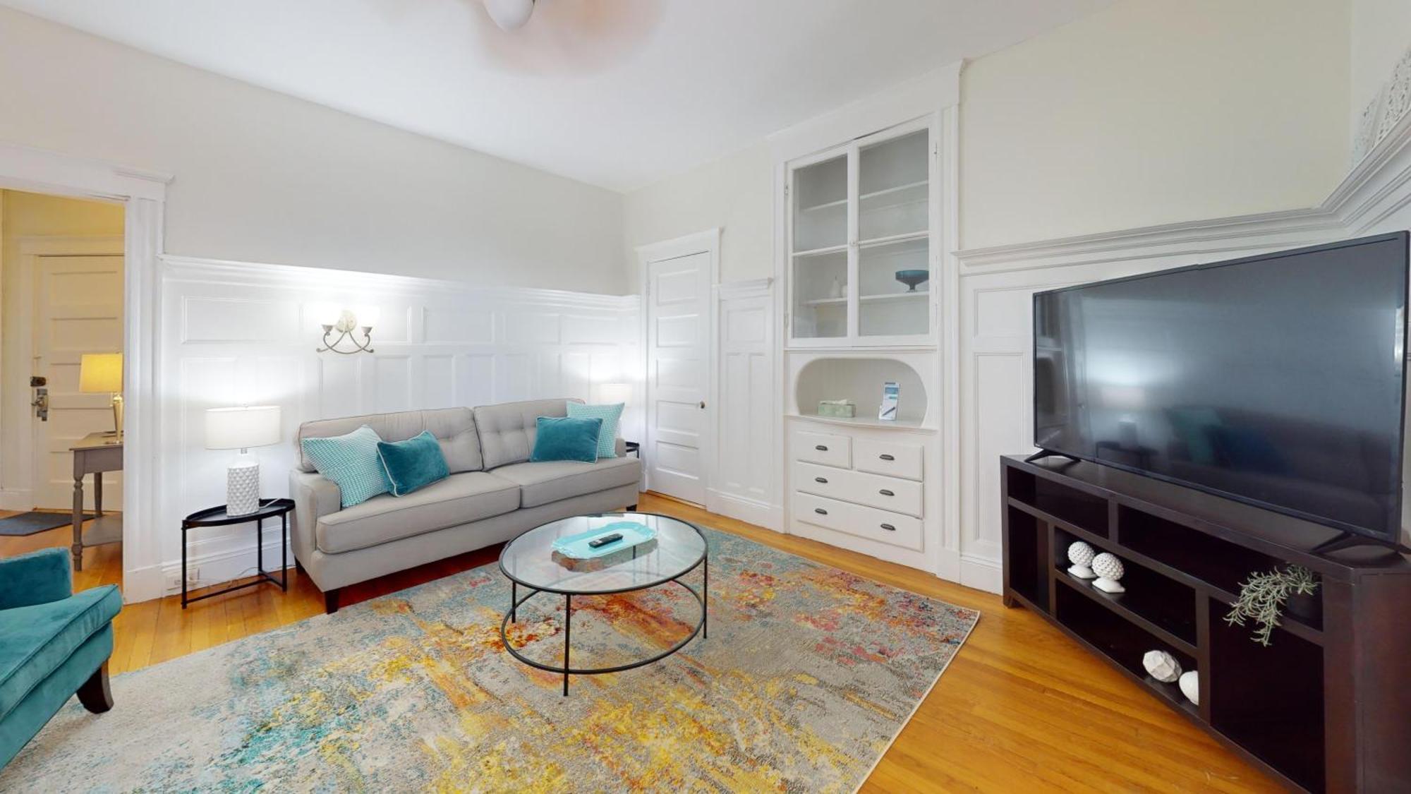 Apartamento 2br Retreat Near College & Longwood Boston