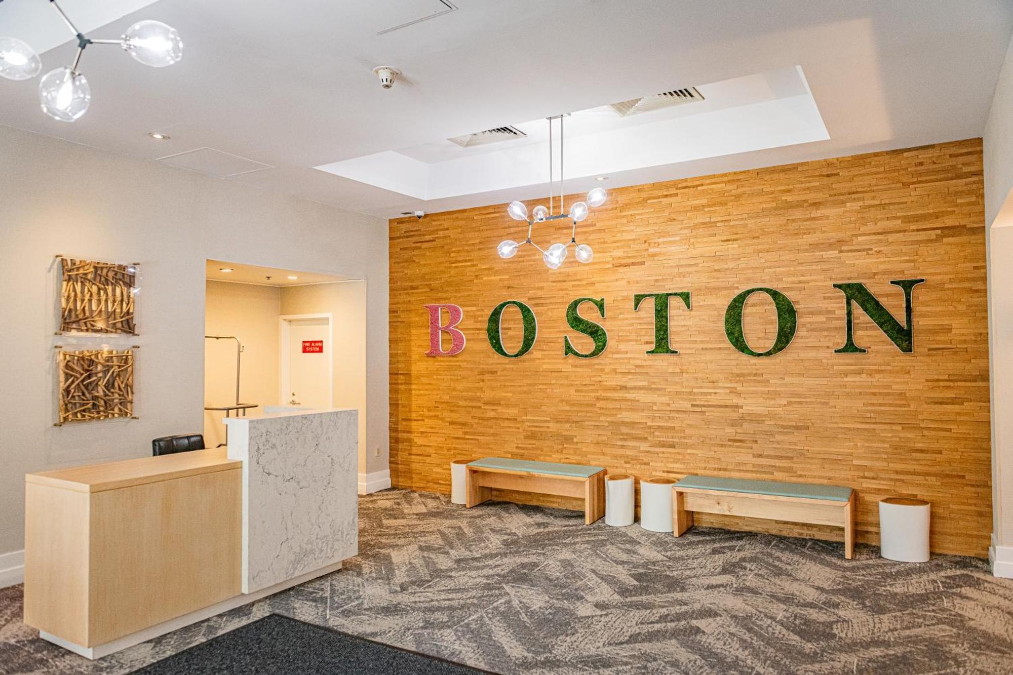 The At Longwood Medical Hotel 3*