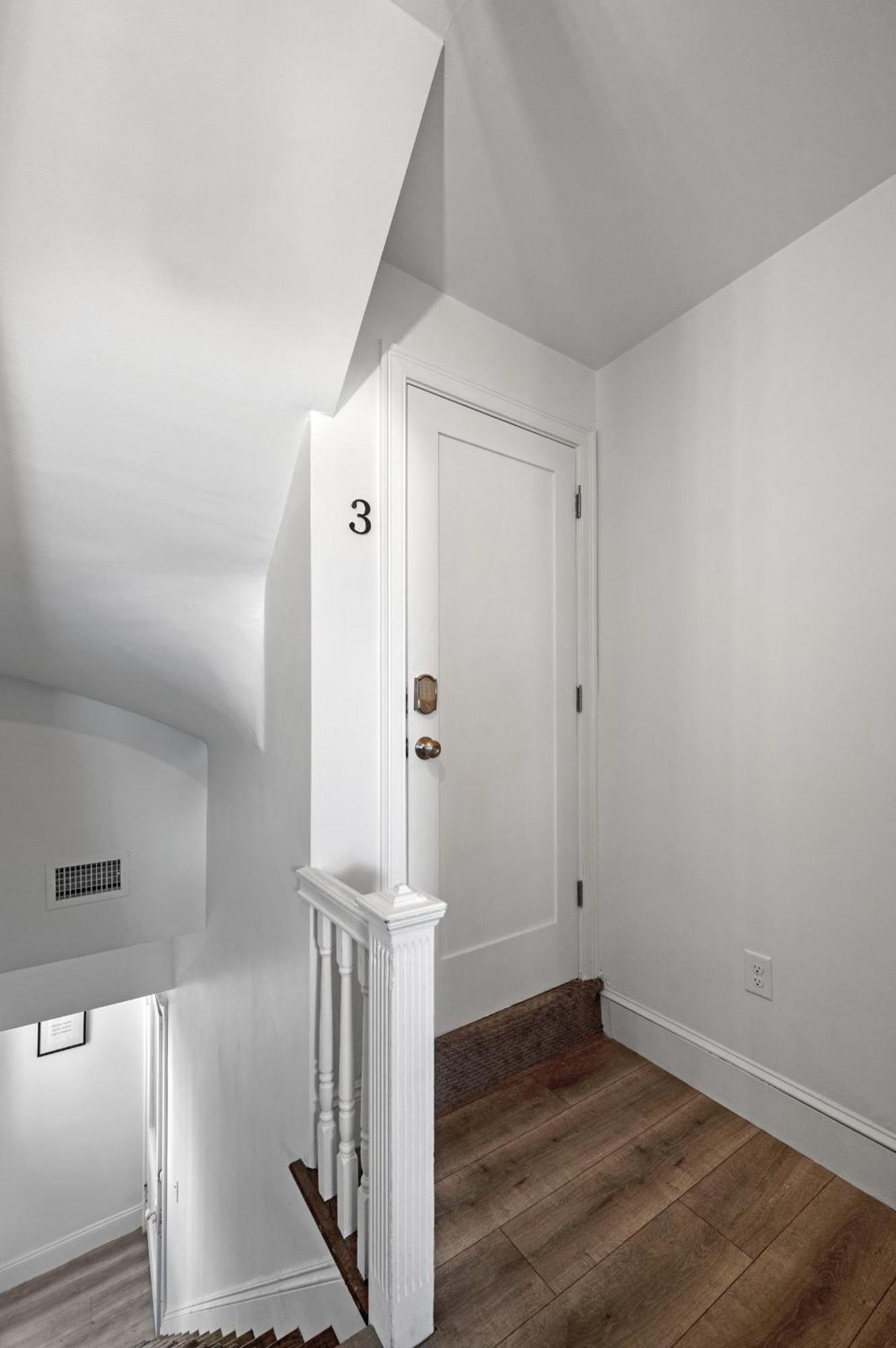 Apartment Roslindale Village