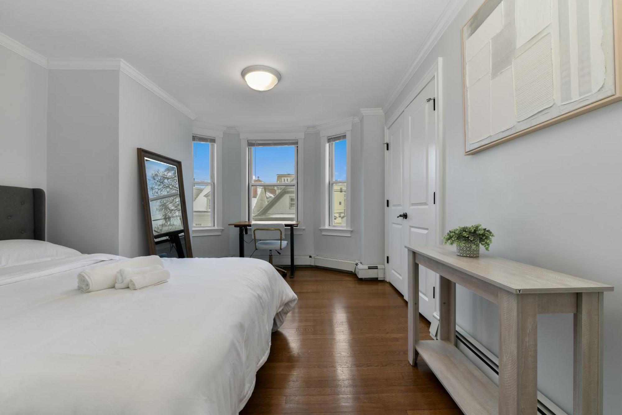 The Princeton Luxurious - New! - Near Downtown Boston, Airport * Boston