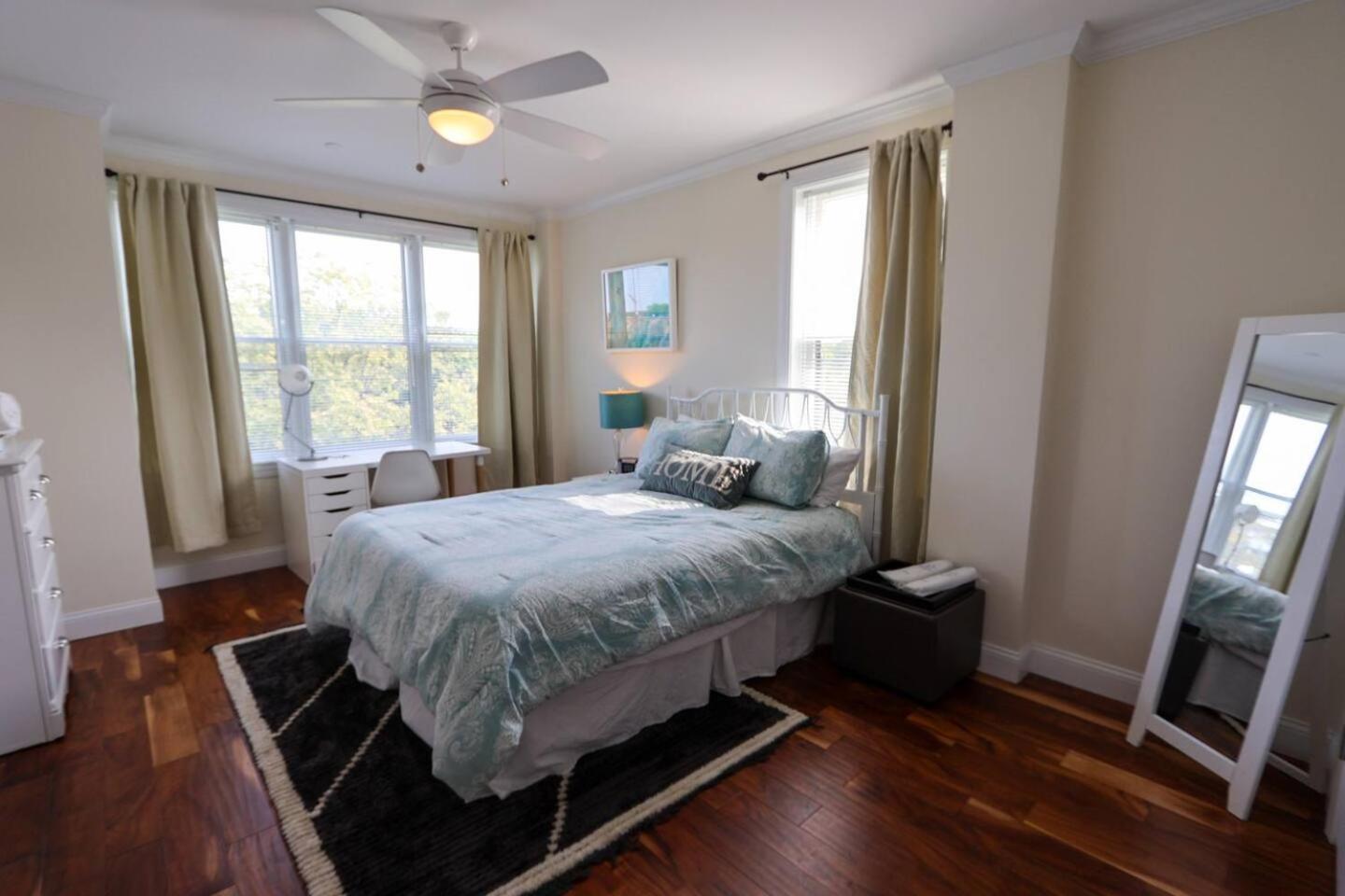 Appartement 2b, 2ba - Near Neubmc, Elevator Access *