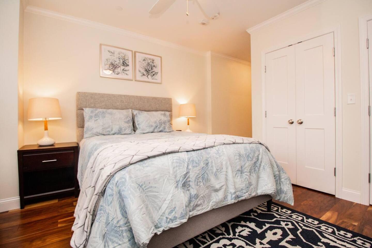 2b Unit W Elevator & In-unit Laundry Appartement