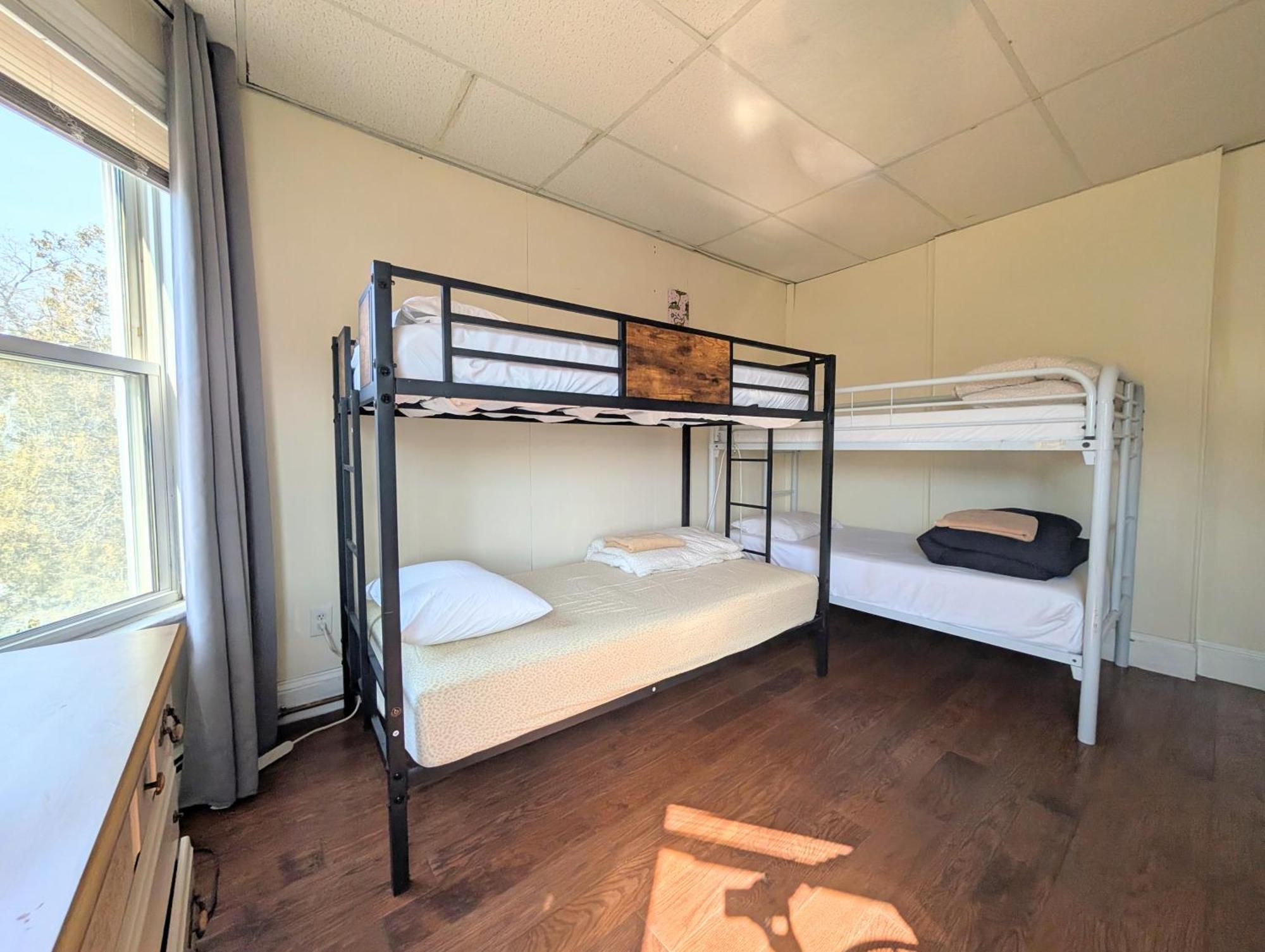 Auberge de jeunesse Homestel *