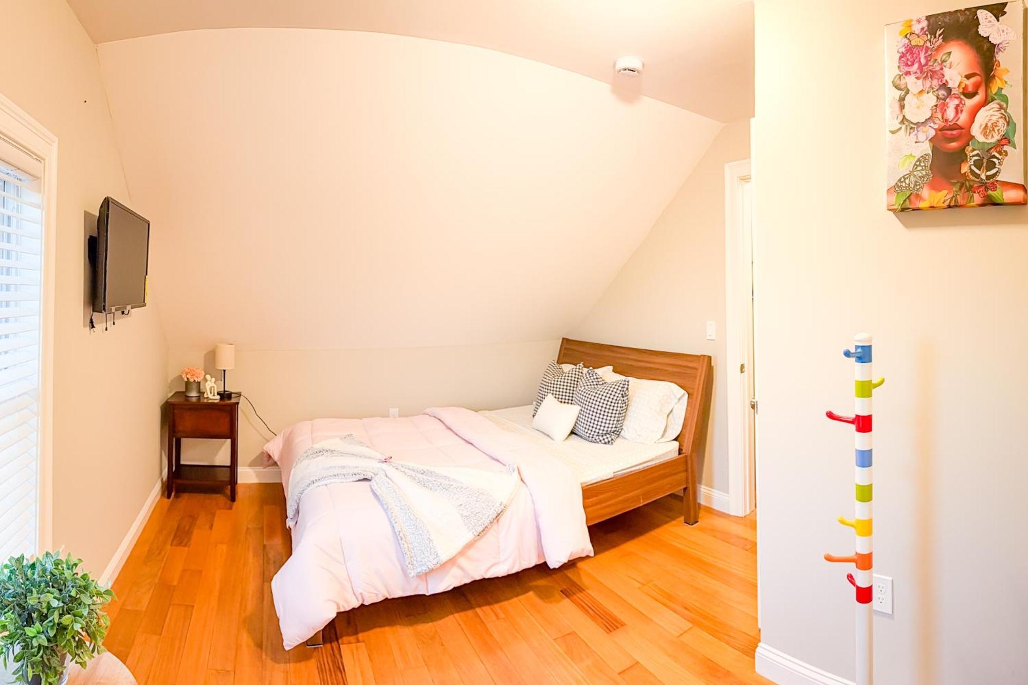 40-newly Renovated, Stylish And Beautiful With 4br