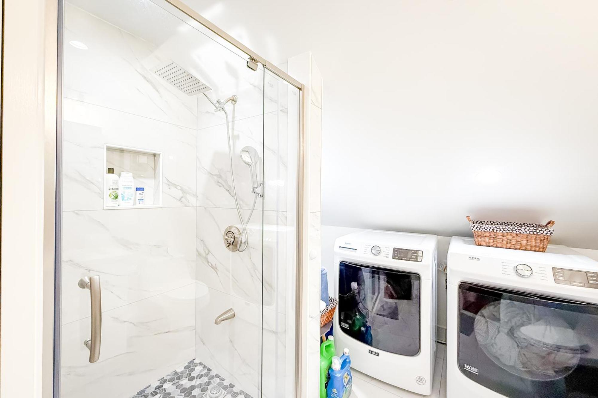 40-newly Renovated, Stylish And Beautiful With 4br Apartment