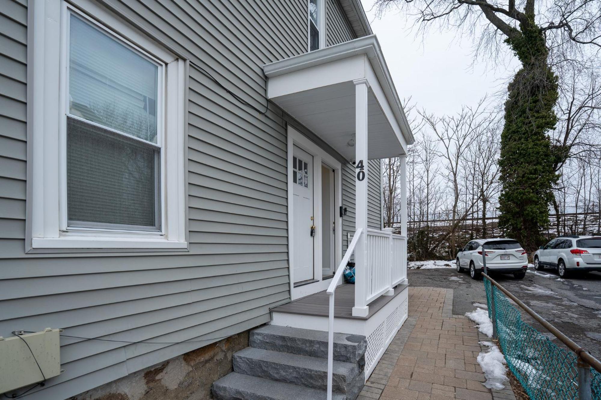 40-newly Renovated, Stylish And Beautiful With 4br Apartment *