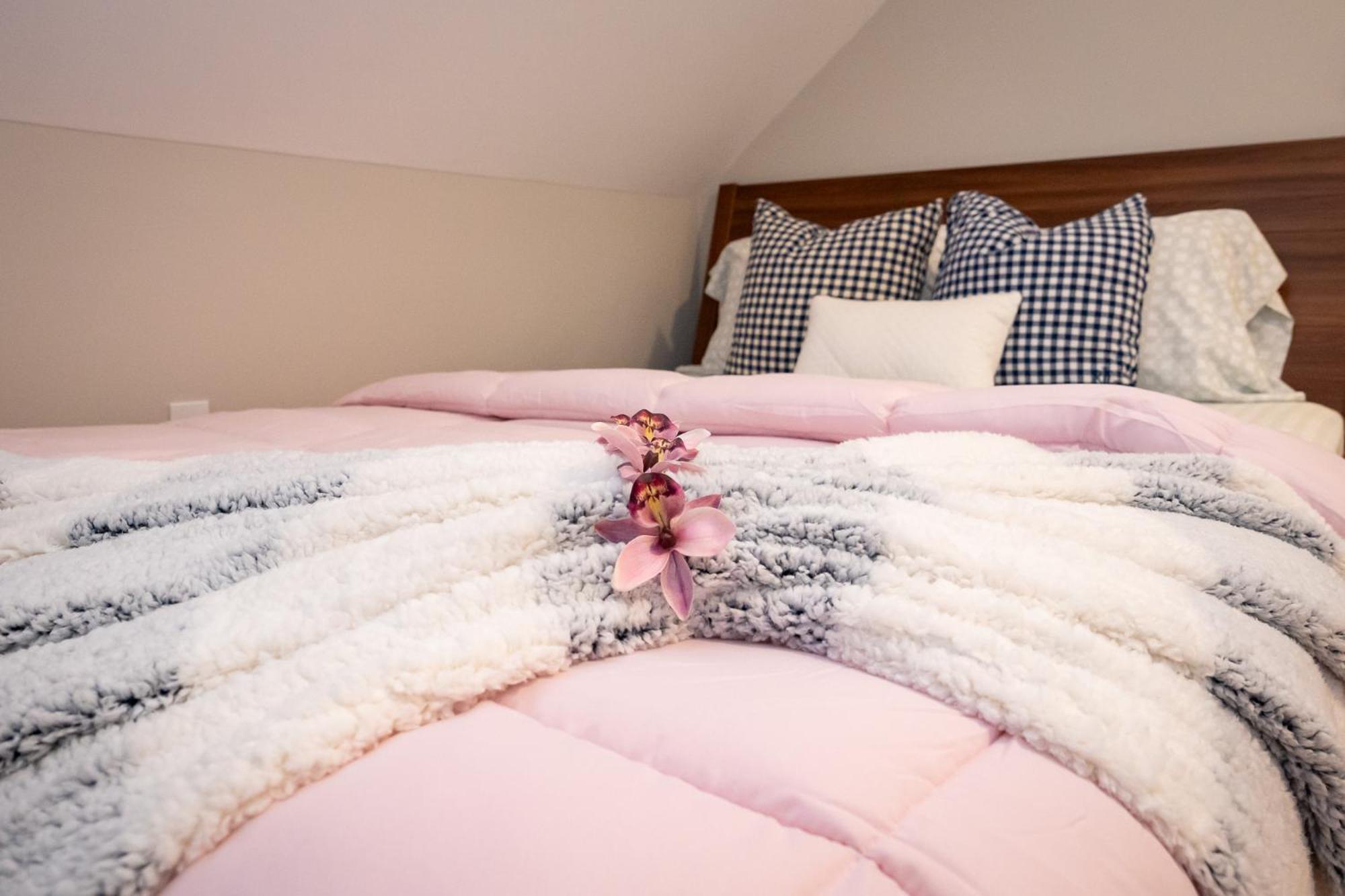 Apartment 40-newly Renovated, Stylish And Beautiful With 4br Boston