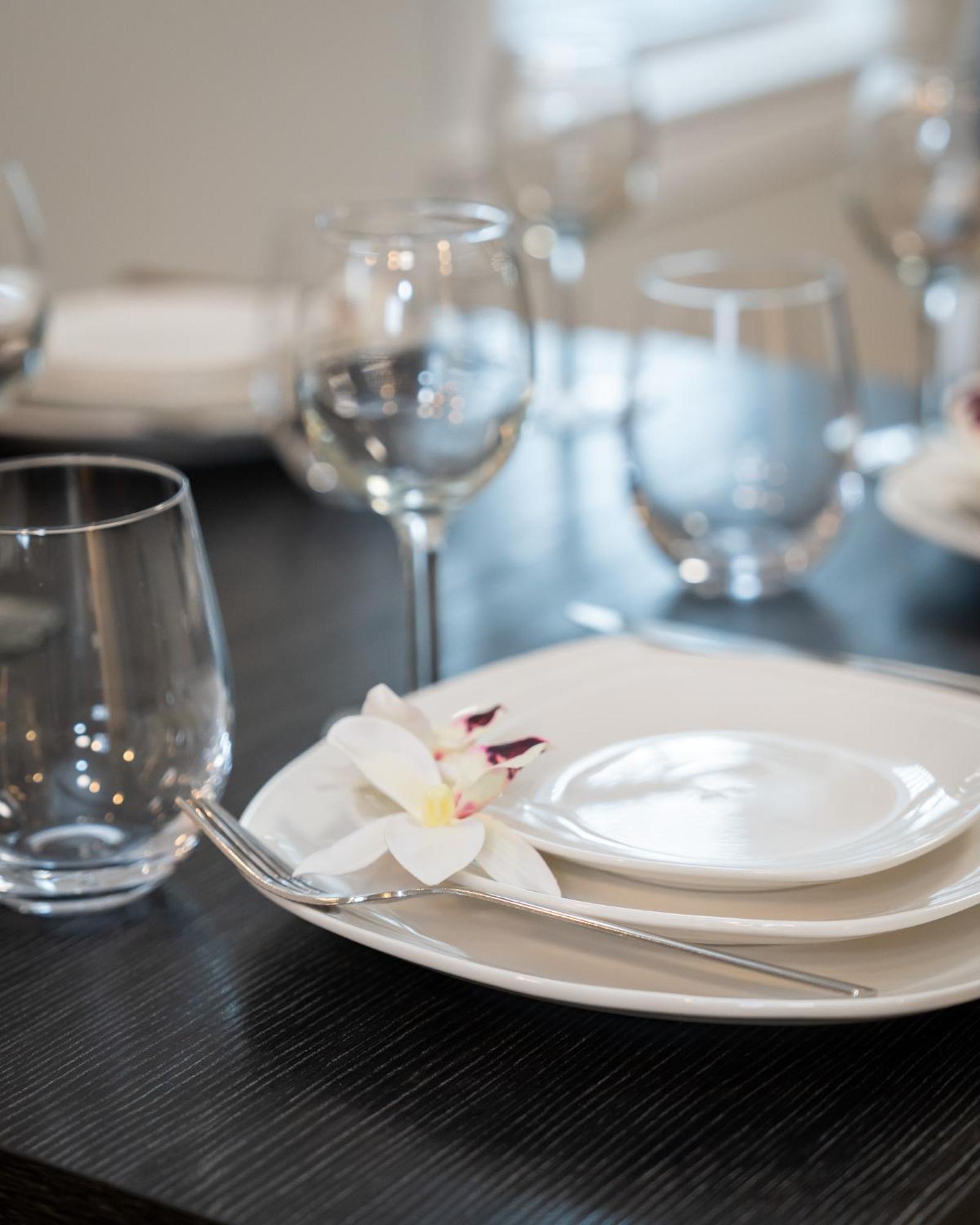 40-newly Renovated, Stylish And Beautiful With 4br