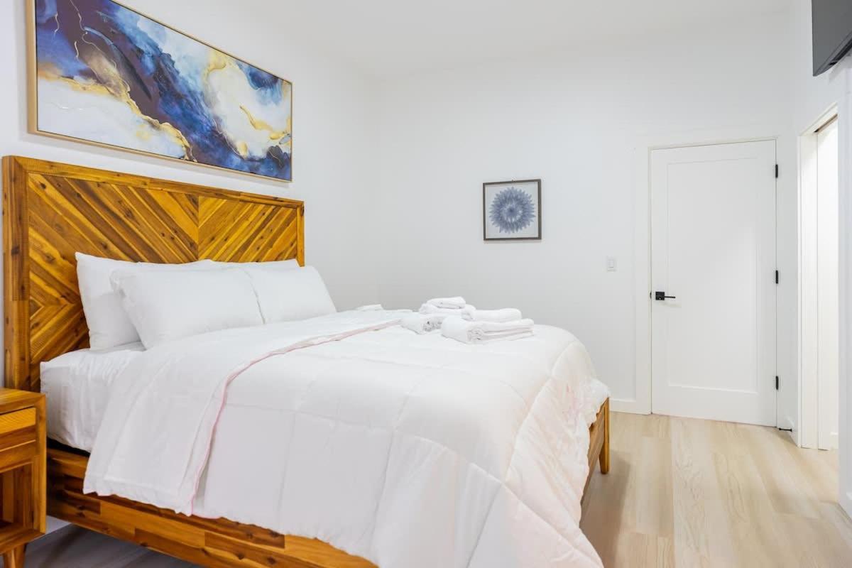 Luxury 2 Bed 2 Bath East Appartement Boston