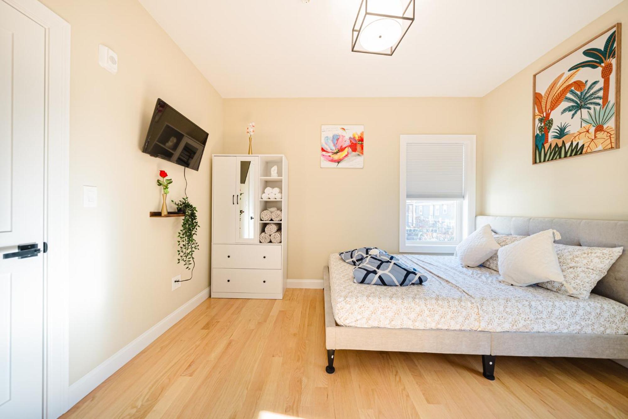 60-2 3br - Modern Near Franklin Park * Boston