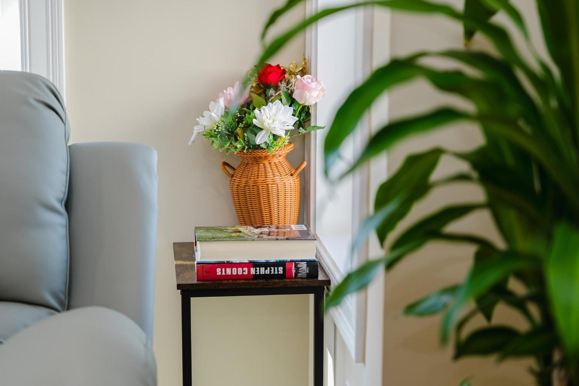 Apartment 60-2 3br - Modern Near Franklin Park *