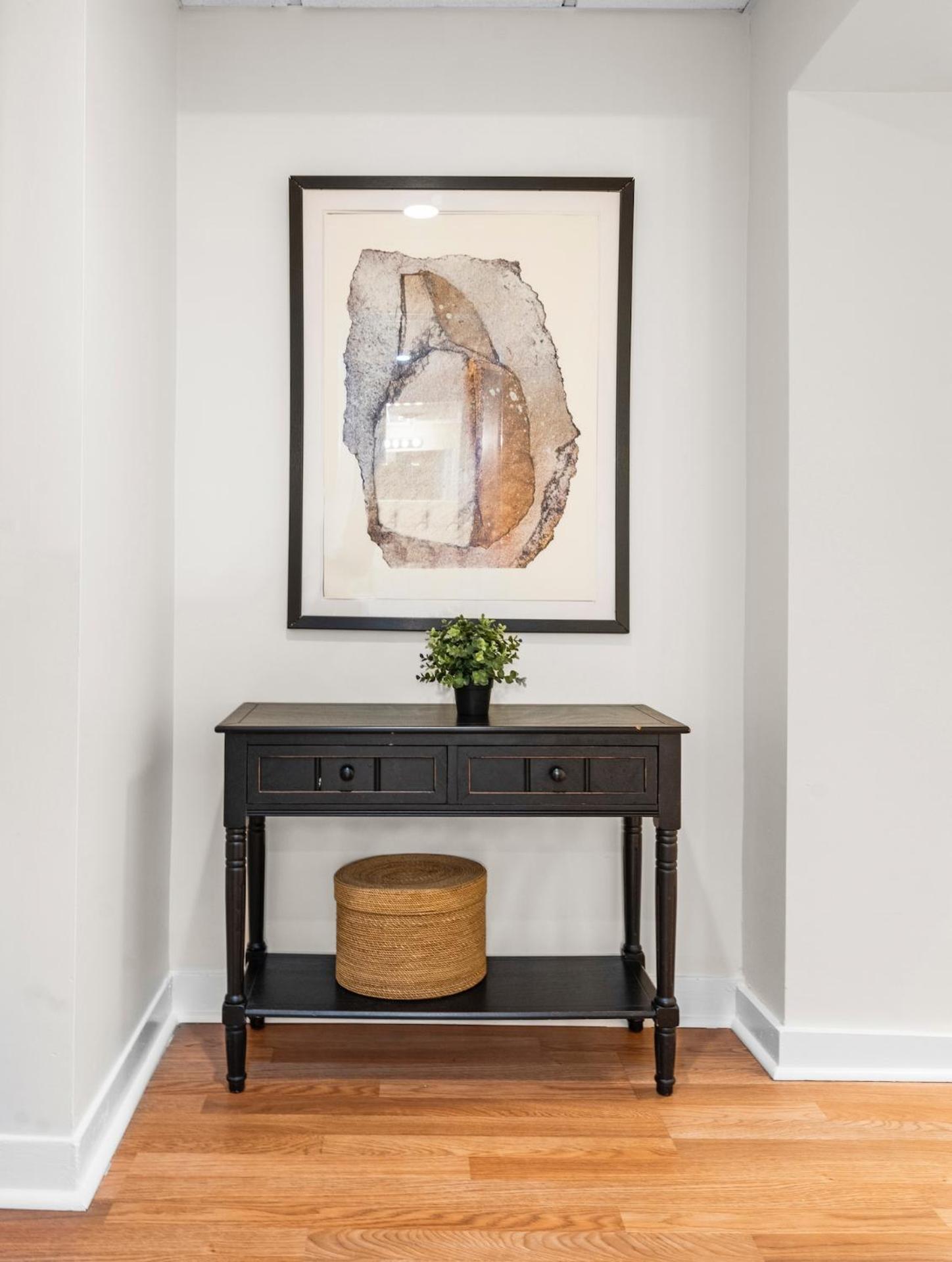 Furnished In Downtown