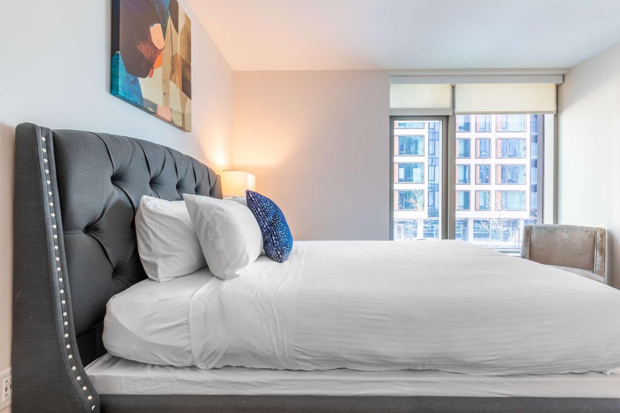Full Private Downtown Seaport Apartment *