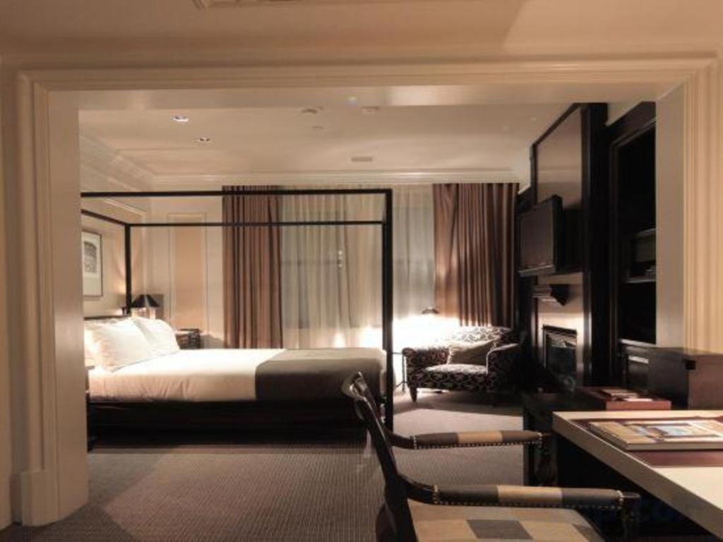 Fifteen Beacon 5* Boston