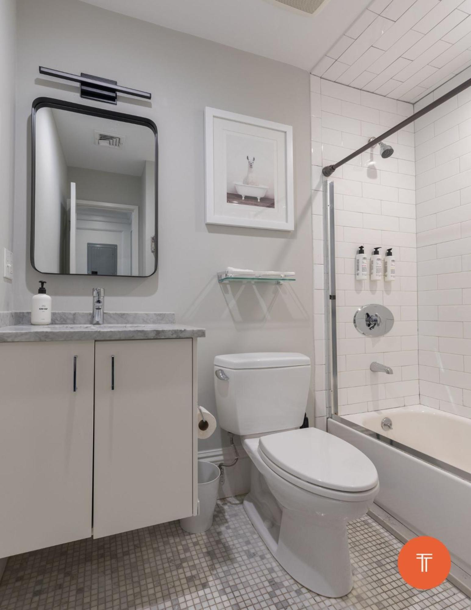 304 Newbury Street By Thatch Aparthotel