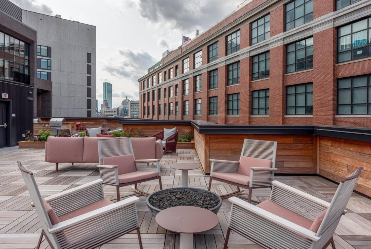 Apartment South W Wd Nr Red Line Bos-887 *