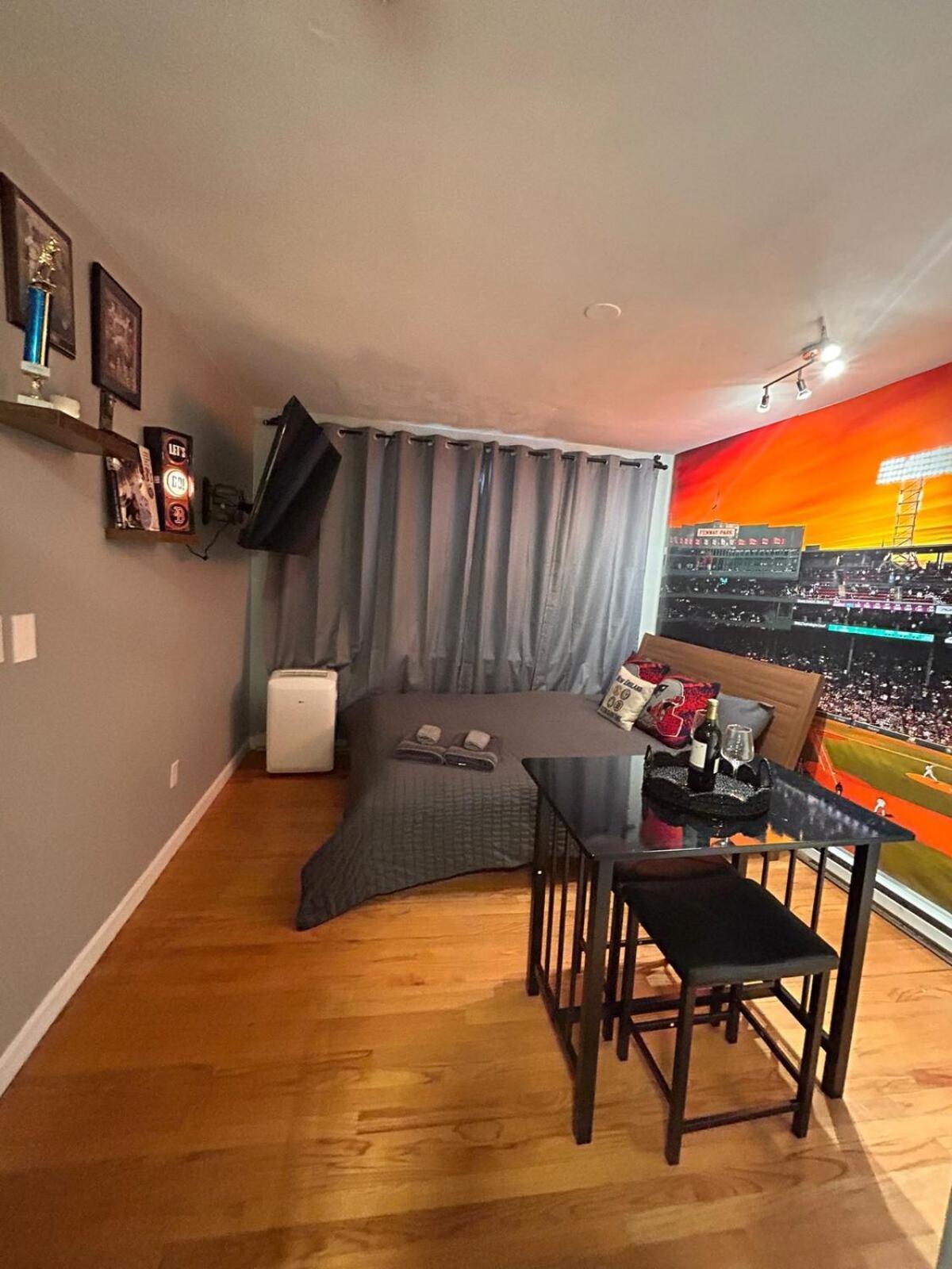 Apartment Downtown Common Theater District Chinatown Smart Hdtv Td Garden Bruins Celtics Patriots Boston