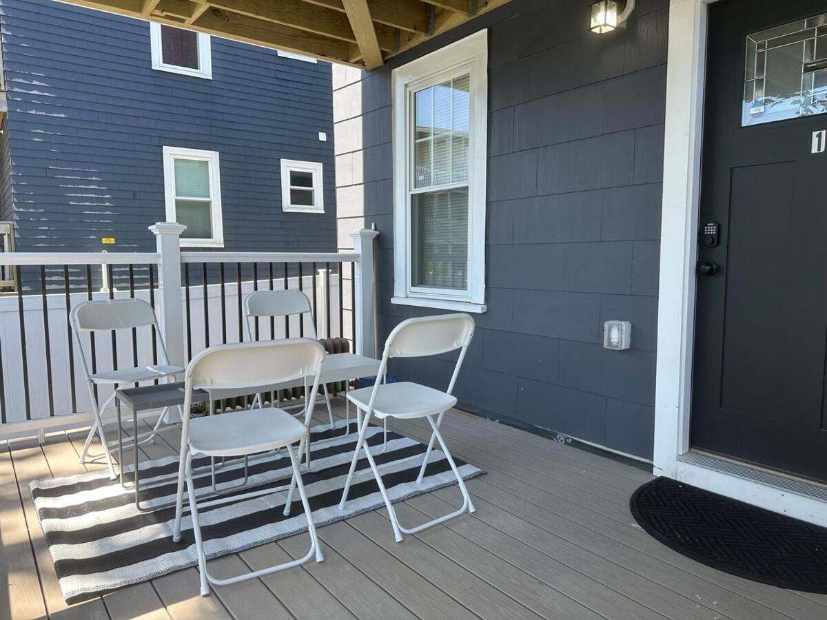 85a Charming Base, 3br, 2ba Ideal For Families Apartment *