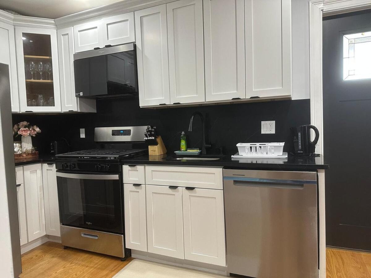 Apartment 85a Charming Base, 3br, 2ba Ideal For Families Boston